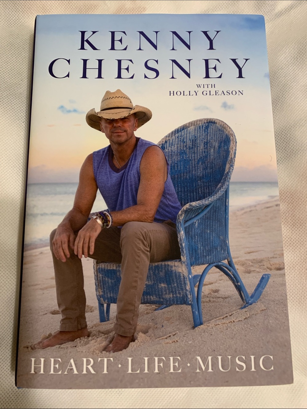 Kenny Chesney Heart · Life · Music Coffee Table Book - Blue Cover
